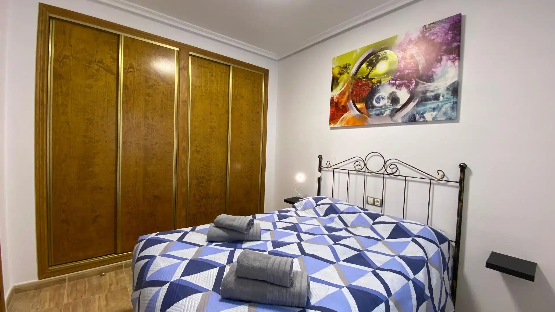 Habitación de Piso de alquiler en Rojales con Aire acondicionado, Terraza y Piscina comunitaria