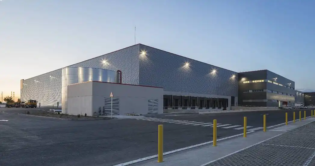 Industrial building to rent in Perales del Río