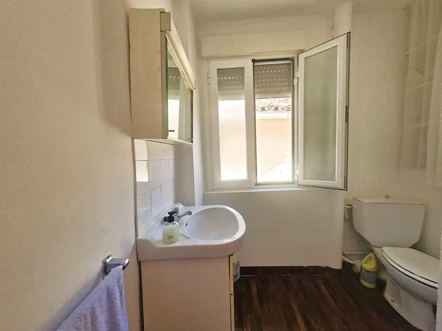 Bathroom of Detached homes for sale in Arnedillo  with Heating, Terrace and Storage room