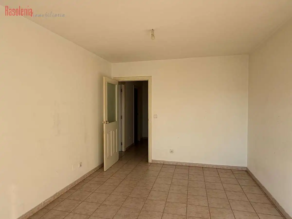 Apartament amb ascensor en venda a Miguel González Garcés 69, imagen 7