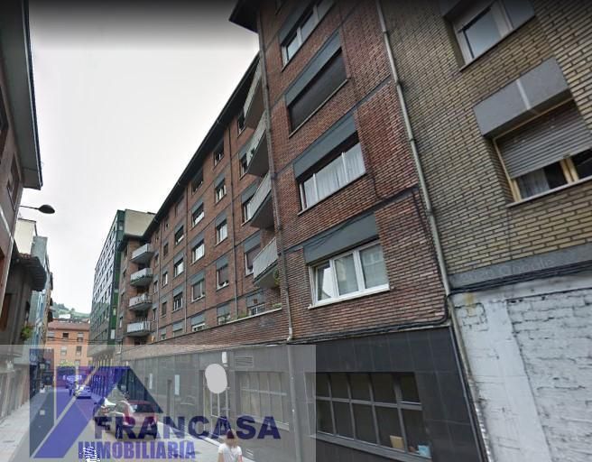 Vista exterior de Pis en venda en Langreo