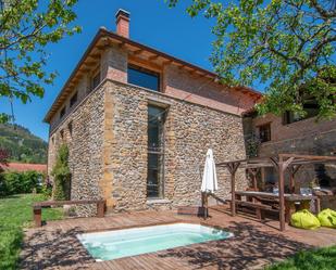 Exterior view of House or chalet for sale in Galdames  with Swimming Pool