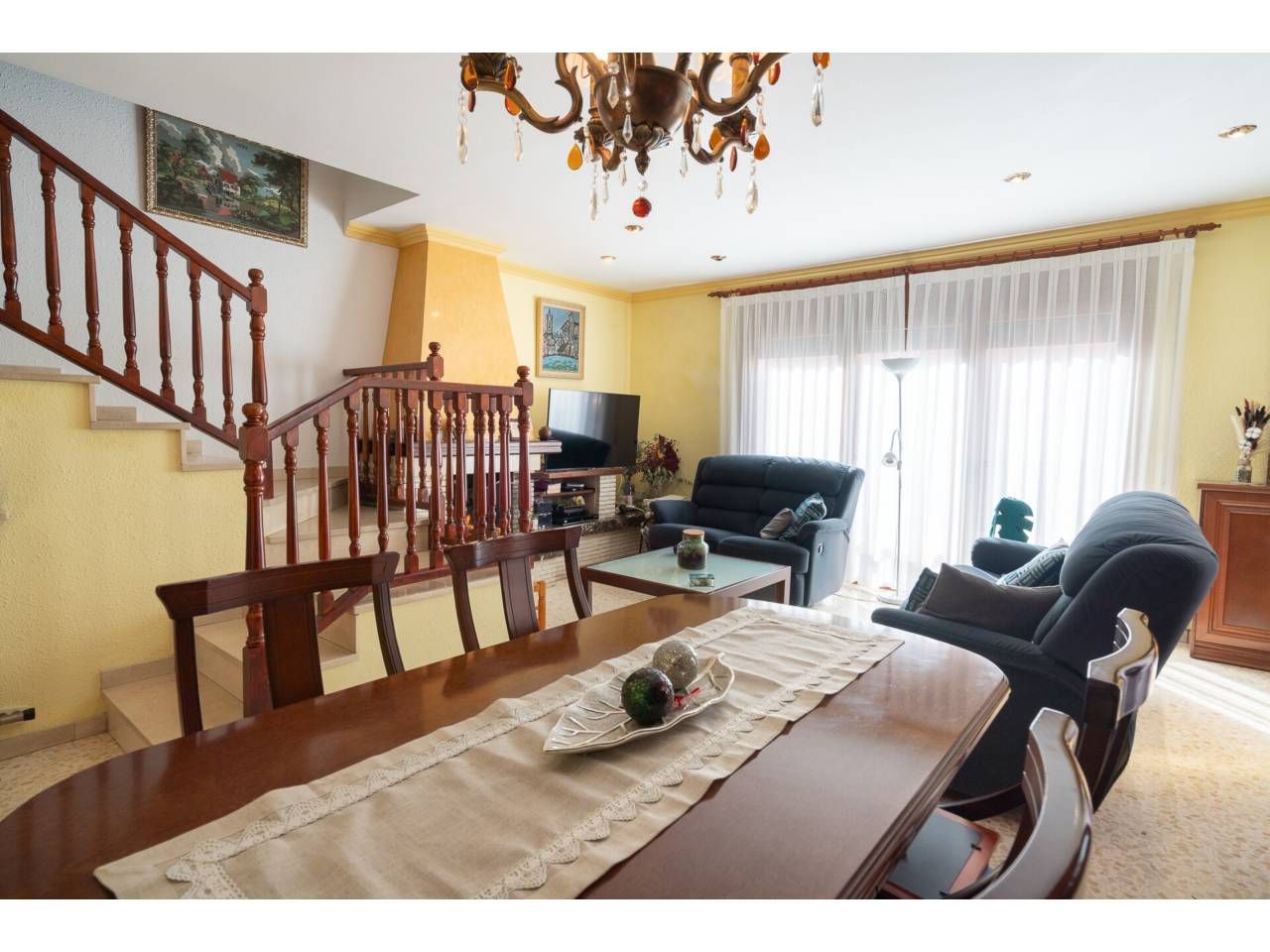 Sala de estar de Casa o chalet en venta en Vic con Aire acondicionado, Calefacción y Jardín privado