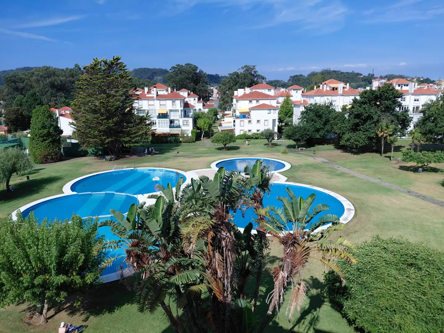 Piscina de Ático en venta en O Grove   con Jardín privado, Parquet y Piscina