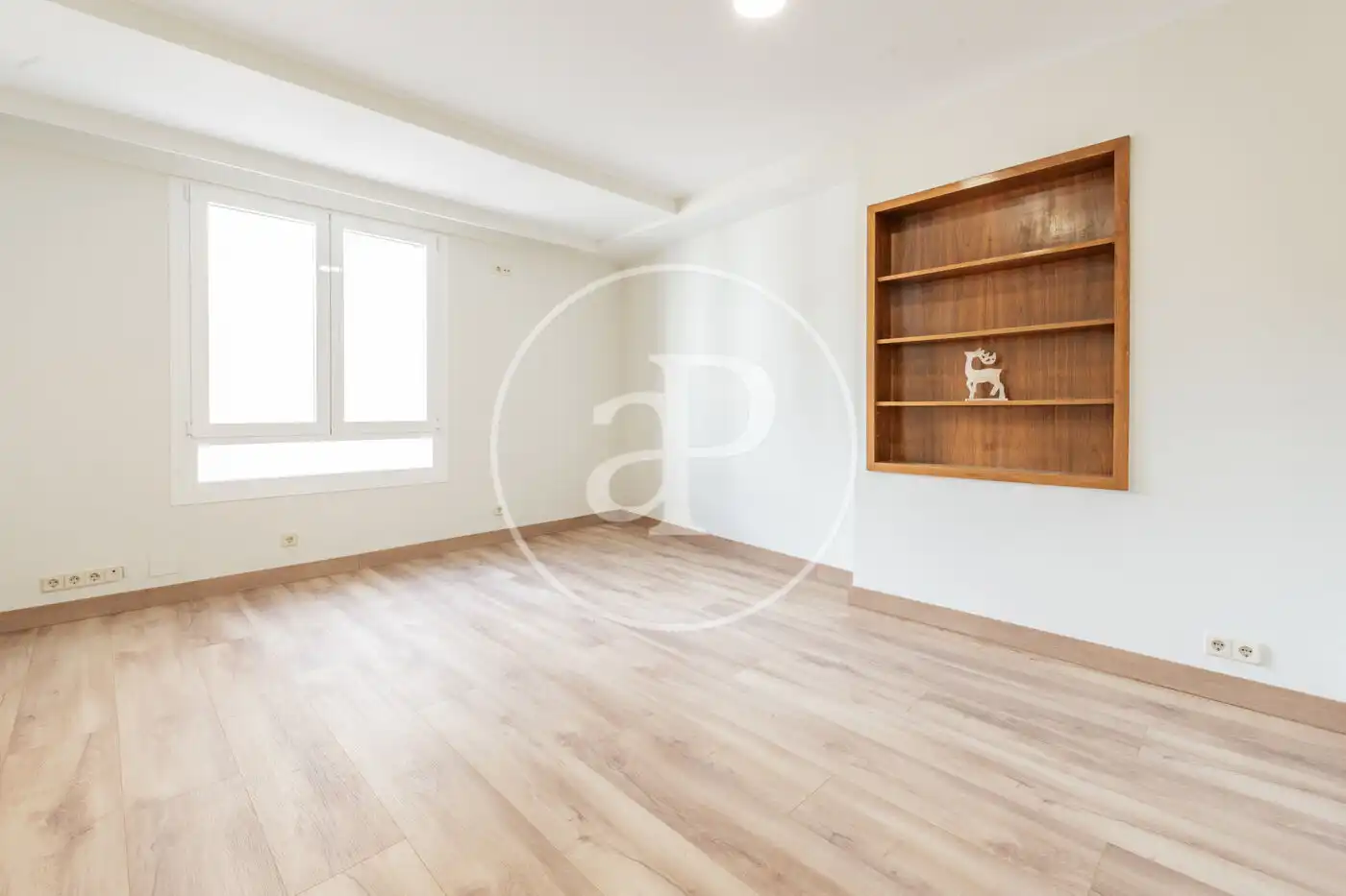 Wohnzimmer von Wohnung zum Verkauf in Madrid mit Klimaanlage, Heizung und Terrasse