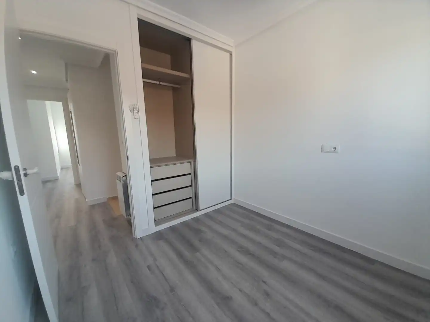 Dormitori de Casa o xalet en venda en Puertollano amb Calefacció, Terrassa i Traster