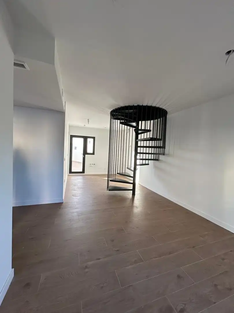 Dúplex en venda en Pedanías Oeste