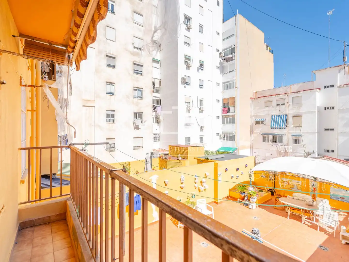 Terrasse von Wohnung zum Verkauf in Valencia mit Klimaanlage, Möbliert und Balkon