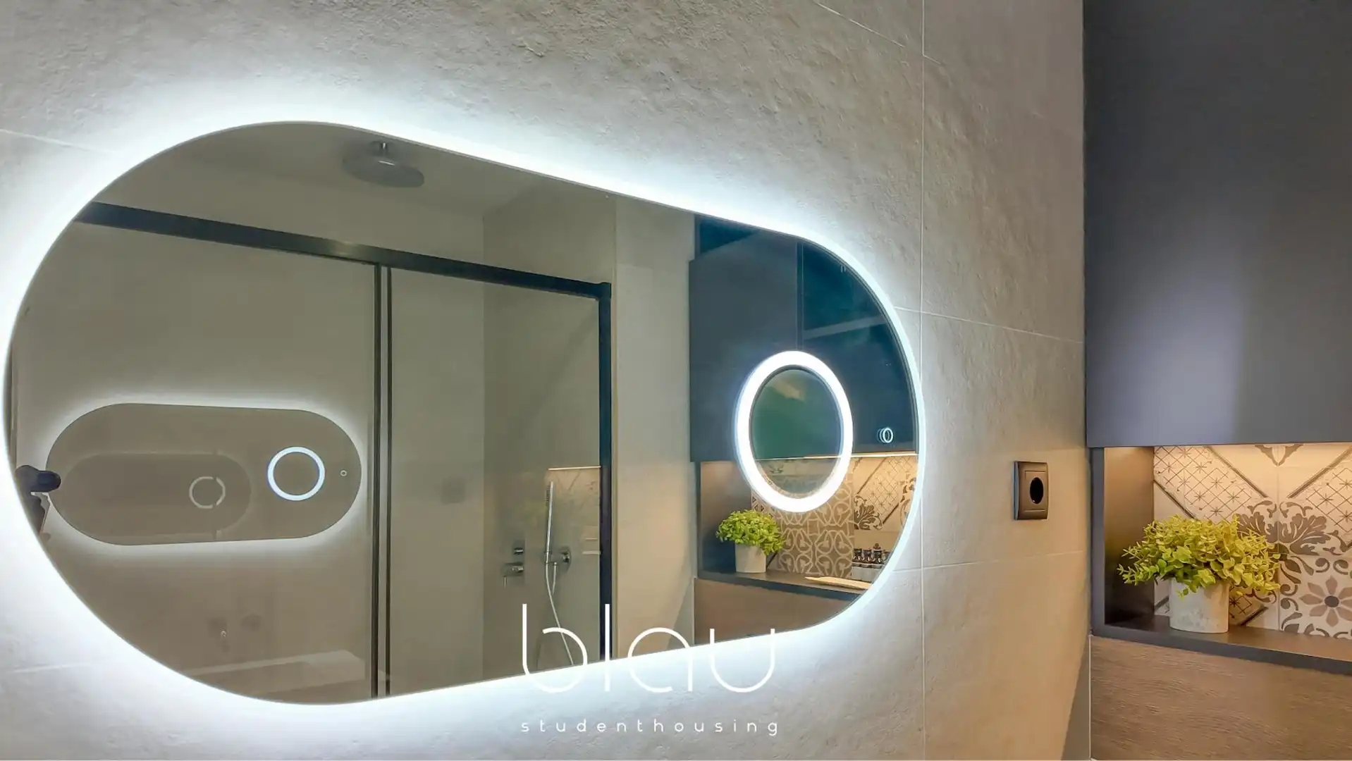 Baño de Piso de alquiler en Barcelona con Calefacción y TV
