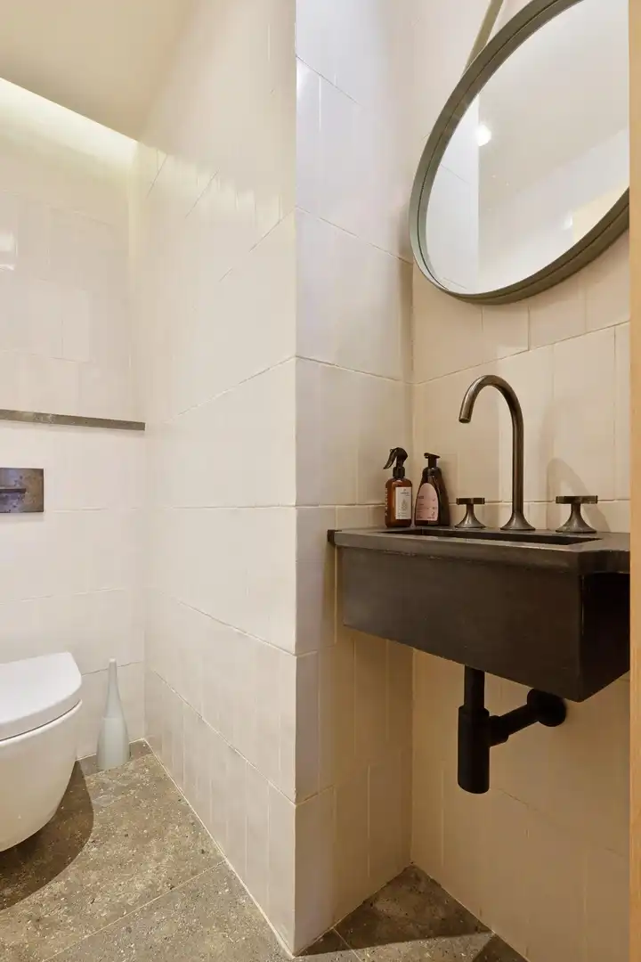 Bany de Apartament en venda en Barcelona amb Aire condicionat, Calefacció i Terrassa