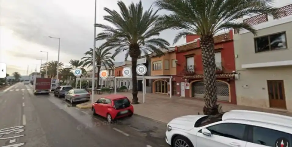 Vista exterior de Local de lloguer en Dénia