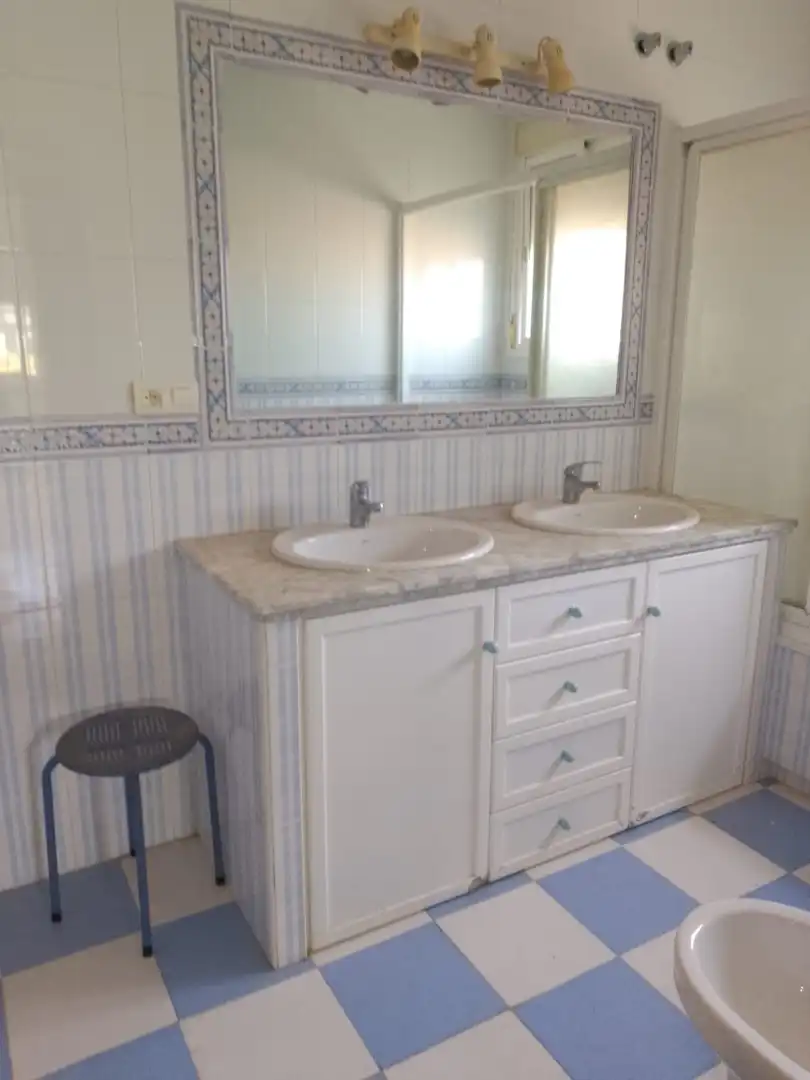 Baño de Casa o chalet en venta en Dos Hermanas con Jardín privado, Terraza y Balcón