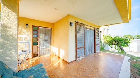CHALET EN PRIMERA LÍNEA DE PLAYA EN TORRENOSTRA UNA OPORTUNIDAD PARA CREAR TU HOGAR JUNTO AL MAR, imagen 5