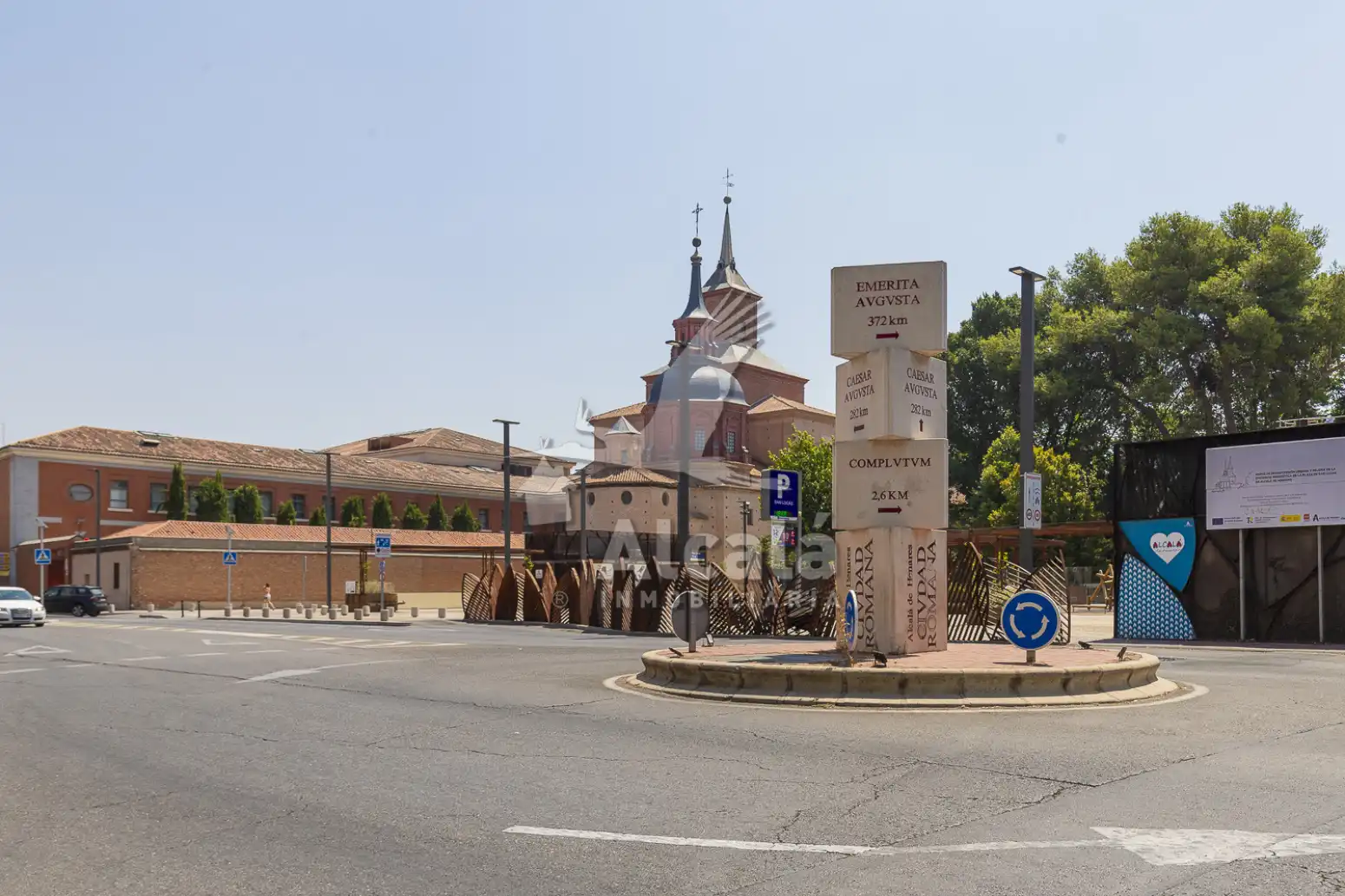Vista exterior de Piso en venta en Alcalá de Henares con Calefacción, Jardín privado y Parquet