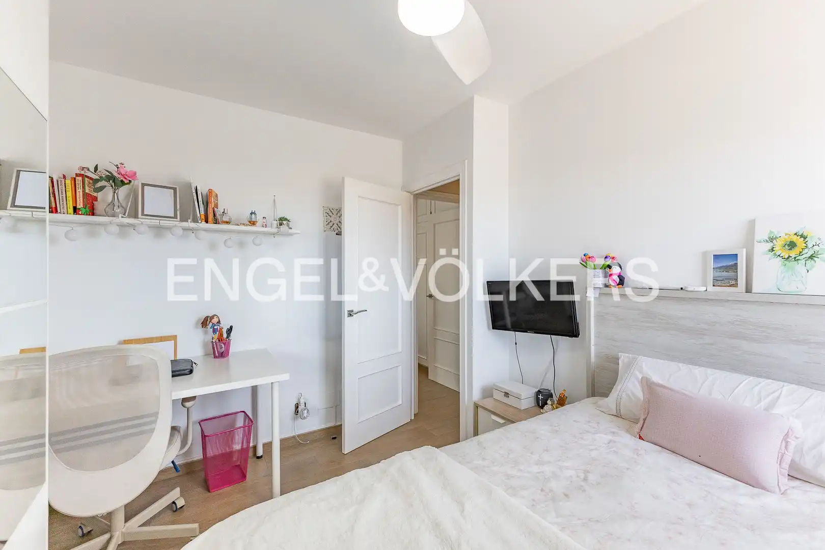 Habitación de Ático en venta en Mataró con Aire acondicionado, Calefacción y Parquet