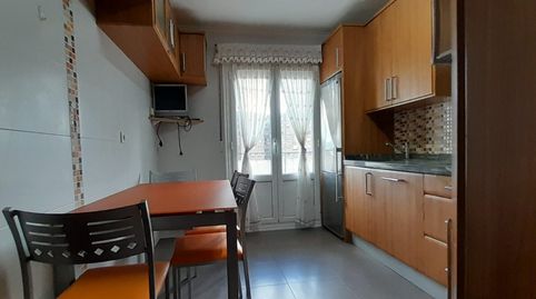Foto 4 de Piso en venta en Debarroa Kalea, 3, Pozokoetxe, Basauri
