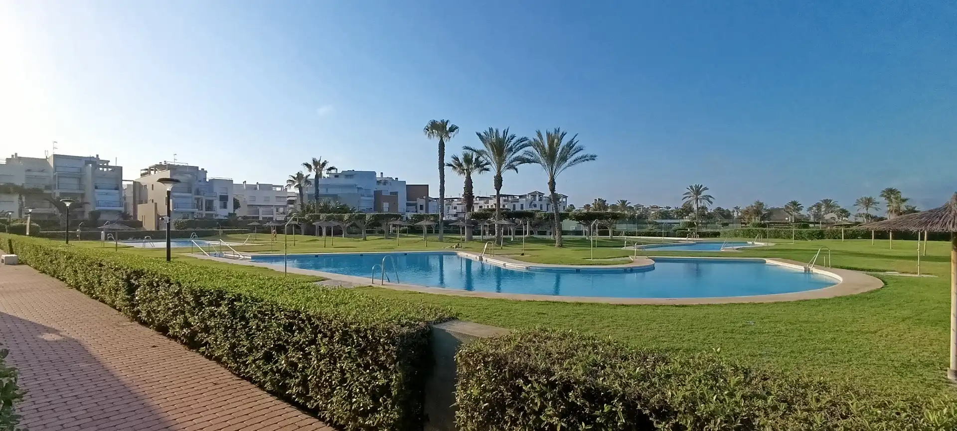 Schwimmbecken von Wohnungen zum Verkauf in Vera mit Klimaanlage, Heizung und Terrasse