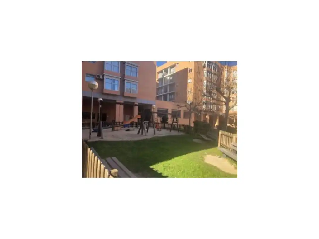Jardí de Pis de lloguer en Madrid amb Aire condicionat, Calefacció i Jardí privat