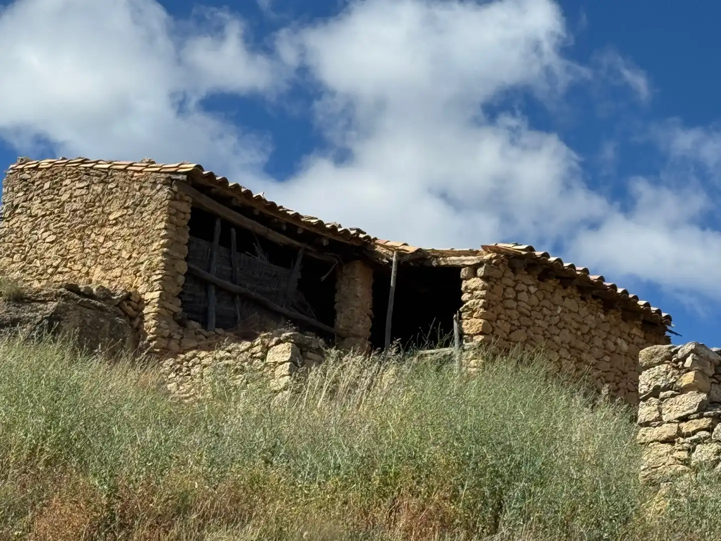 Casa rústica en venta en Calle Capdevila 34