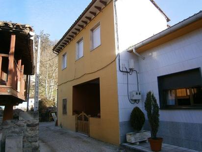 Vista exterior de Casa o xalet en venda en Ribera de Arriba