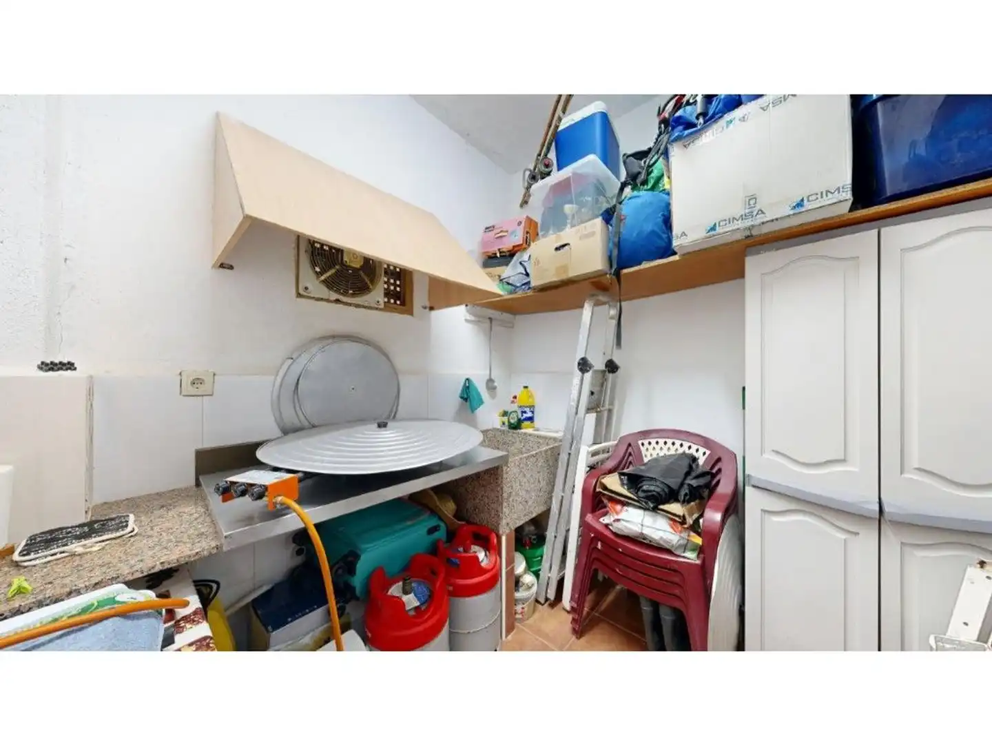 Kitchen of Duplexes for sale in Tavernes de la Valldigna  with Terrace and Storage room