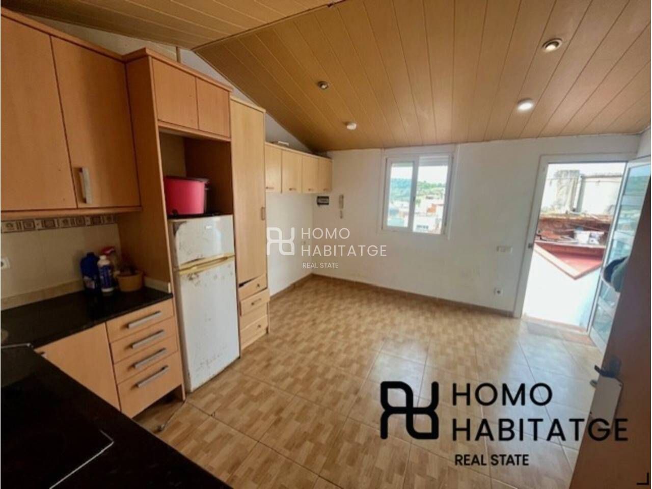 Cocina de Piso en venta en Terrassa con Terraza y Balcón