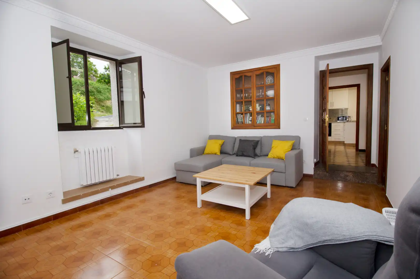 Sala de estar de Casa o chalet de alquiler en Cedeira con Calefacción, Jardín privado y Parquet