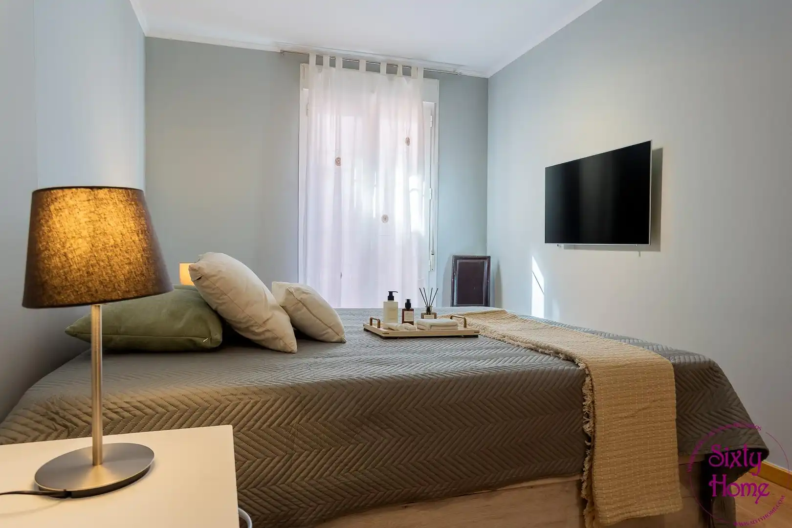 Bedroom of Flat for sale in Zaragoza  with Heating, Parquet flooring and Furnished