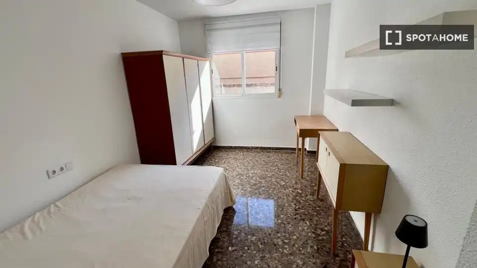 Dormitori de Pis de lloguer en Alfara del Patriarca, Valencia