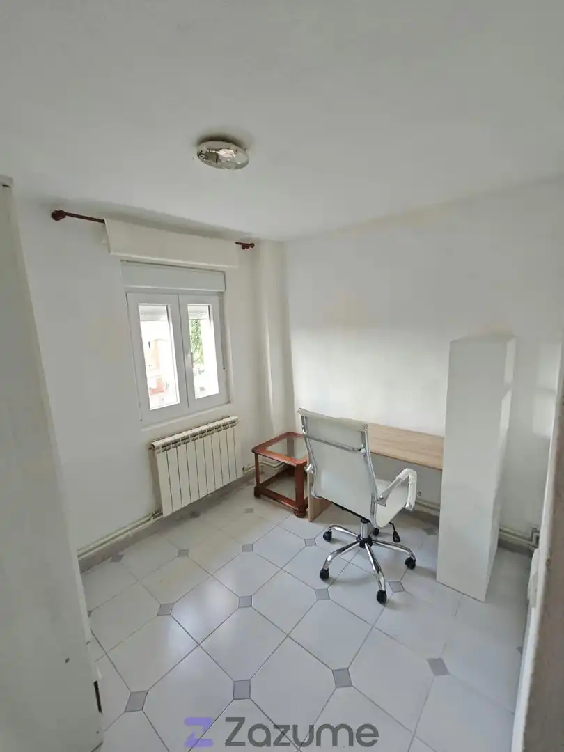 Bedroom of Flat for rent in Torrejón de Ardoz  with Air Conditioner, Heating and Parquet flooring
