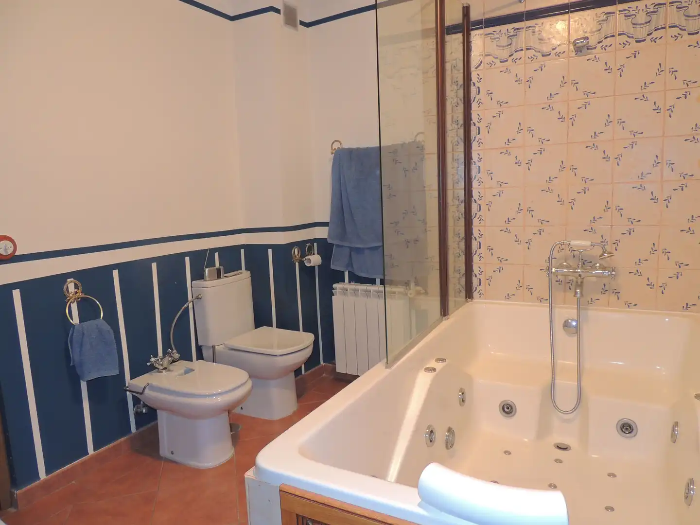 Baño de Casa adosada en venta en Yunquera de Henares con Terraza y Balcón