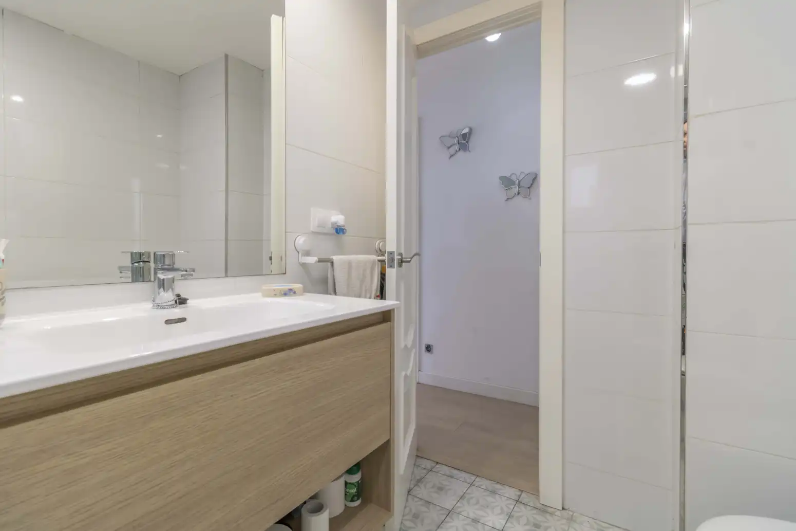 Baño de Piso en venta en Sevilla con Aire acondicionado, Jardín privado y Piscina