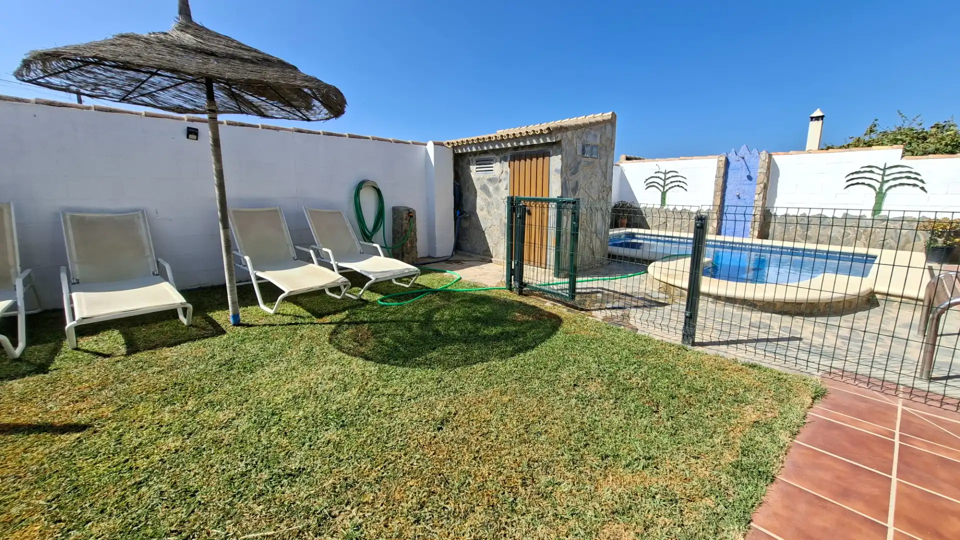 Chalet con piscina en venta en Las Lagunas - Campano, imagen 2