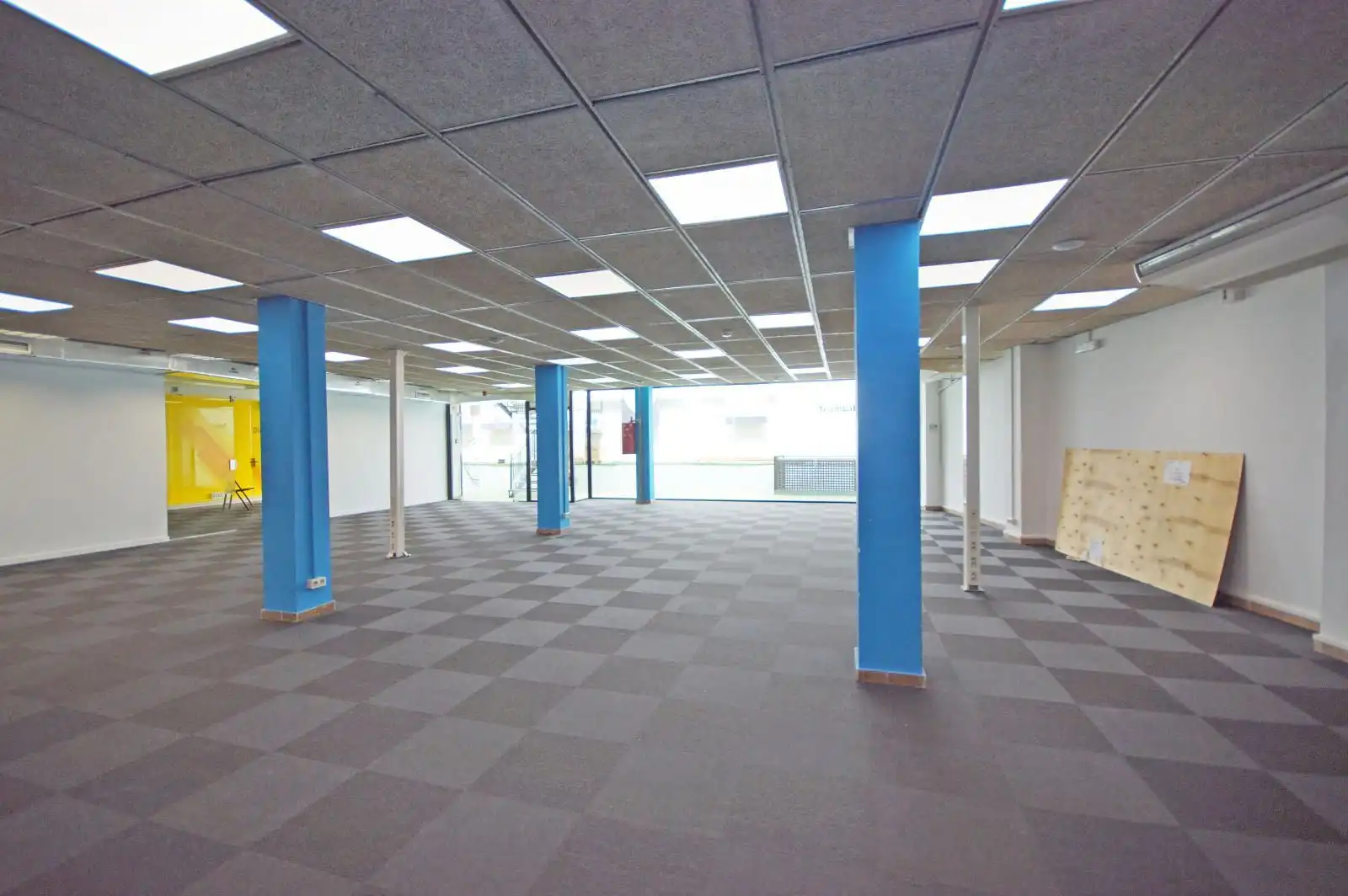Business premises for sale in Calle Pallars 73, imagen 6
