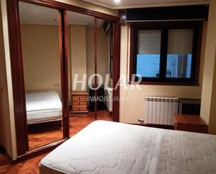 Dormitori de Apartament en venda en Vigo  amb Terrassa