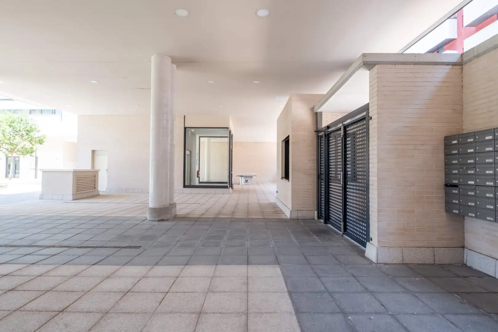 Ático en venta en Zaragoza con Calefacción, Jardín privado y Terraza