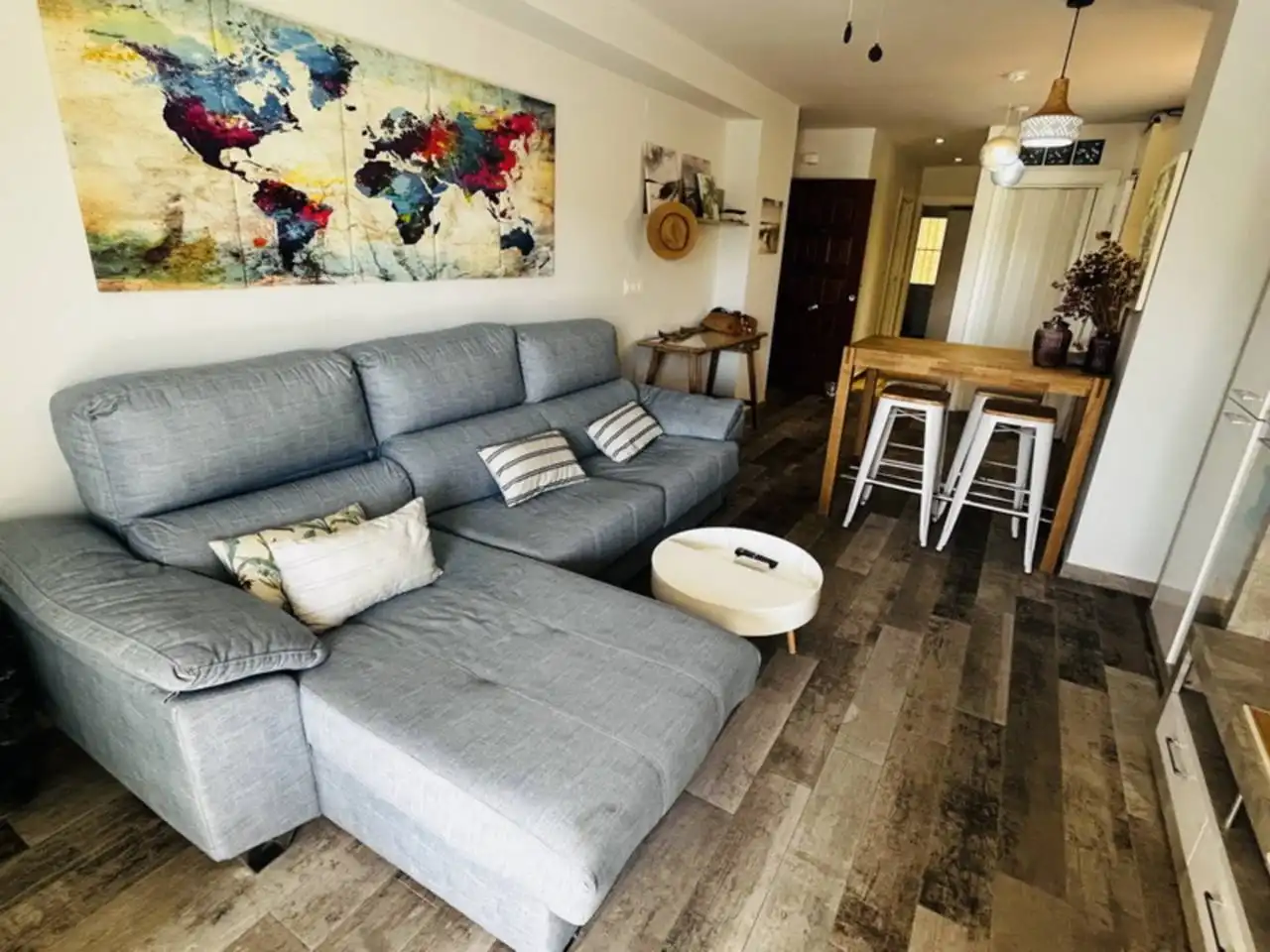 Sala de estar de Piso de alquiler en Almuñécar con Aire acondicionado, Terraza y Amueblado