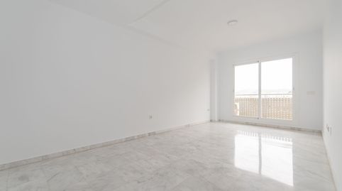 Foto 2 de Piso en venta en María Barrientos, 6, El Cónsul - Ciudad Universitaria - El Romeral, Málaga Capital