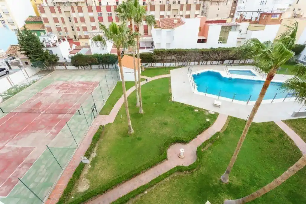Swimming pool of Study for sale in Vélez-Málaga  with Furnished and Community pool
