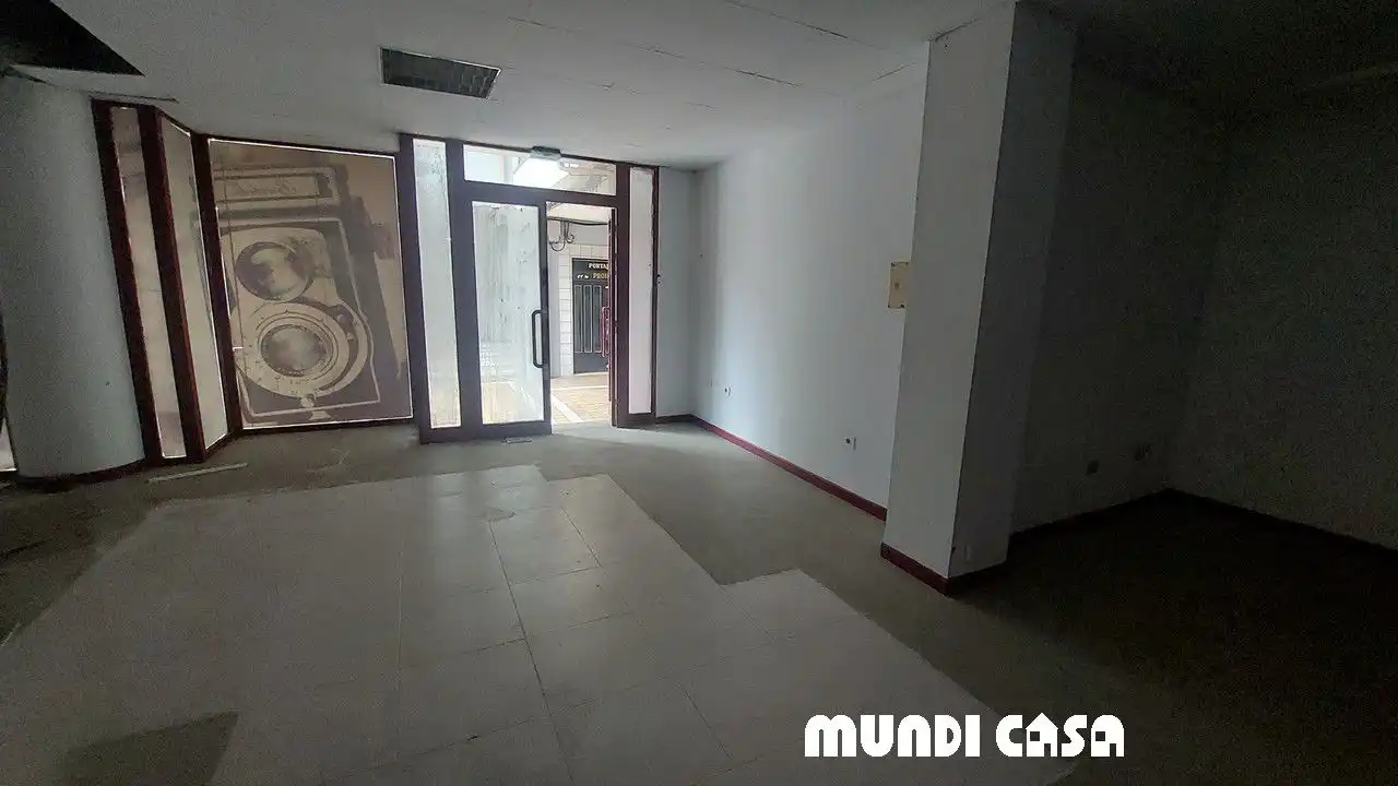 Local comercial de lloguer a Boiro, imagen 3