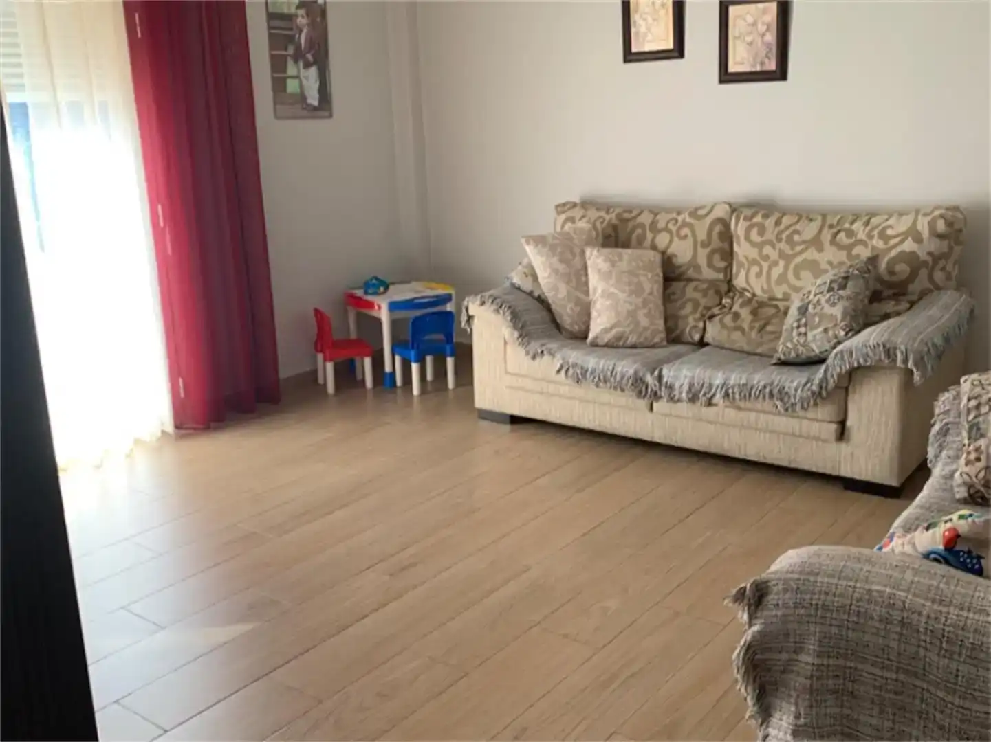 Sala d'estar de Pis en venda en Tornavacas amb Balcó