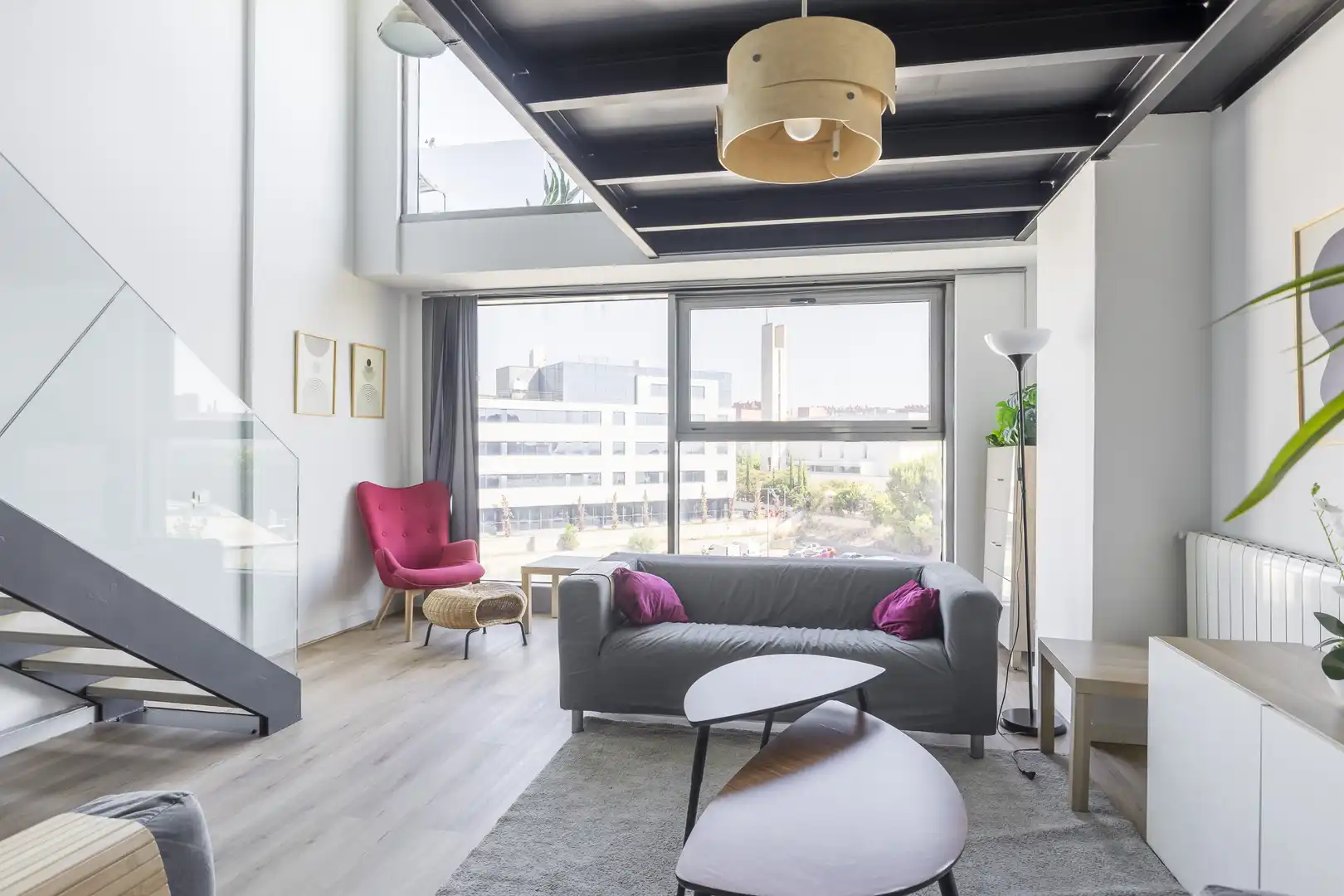 Sala d'estar de Àtic de lloguer en Alcobendas amb Aire condicionat, Calefacció i Terrassa