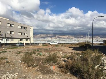 Residential land for sale in Roquetas de Mar ciudad