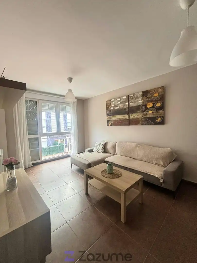 Apartment with lift to rent in Bo. la Quintana