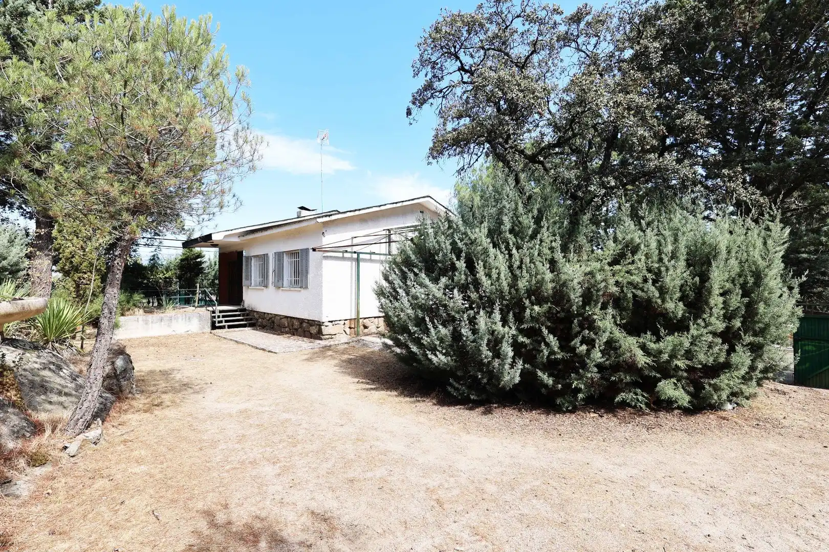 Vista exterior de Casa o chalet en venta en Colmenarejo con Calefacción, Terraza y Trastero