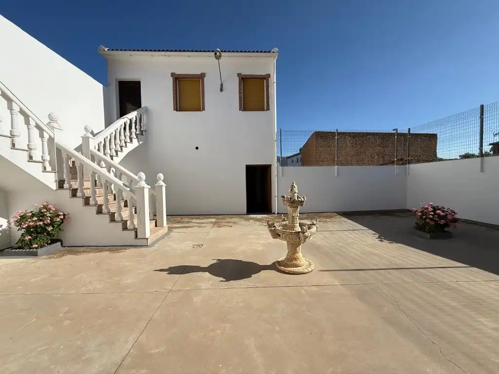 Exterior view of Houses for sale in Zafarraya  with Terrace, Storage room and Furnished