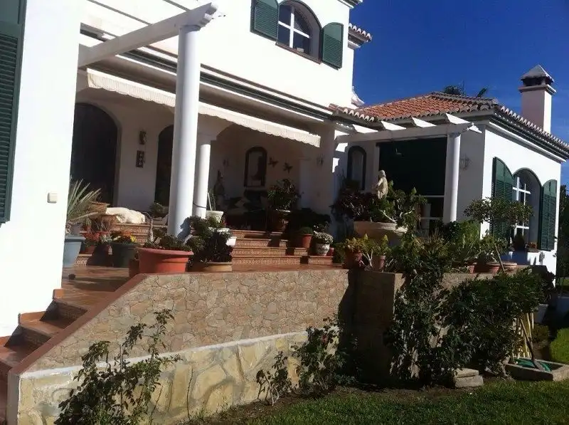 Terrassa de Casa o xalet en venda en Torrox amb Aire condicionat, Calefacció i Jardí privat