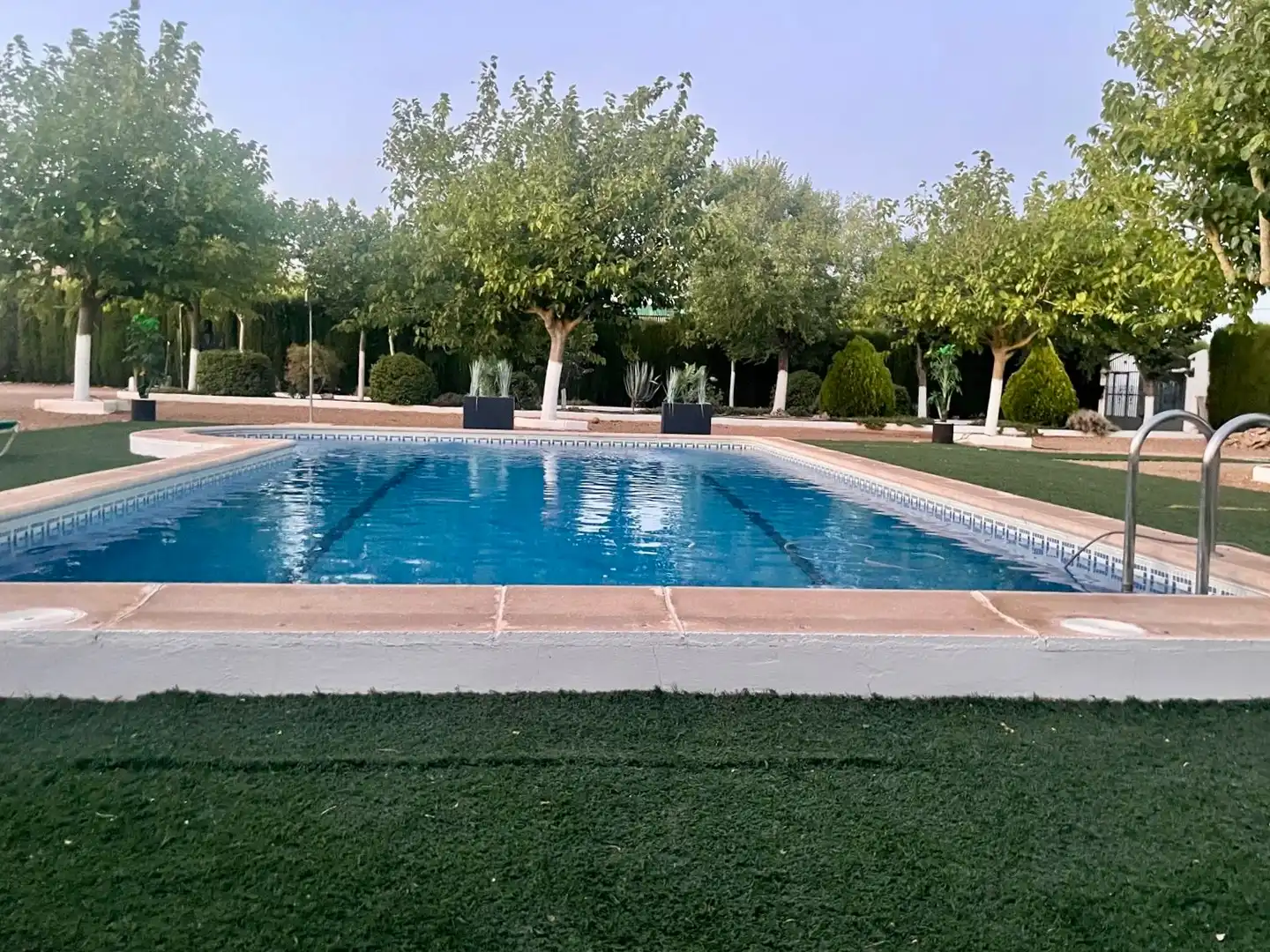Piscina de Casa o chalet en venta en Villarrubia de los Ojos con Aire acondicionado, Calefacción y Jardín privado