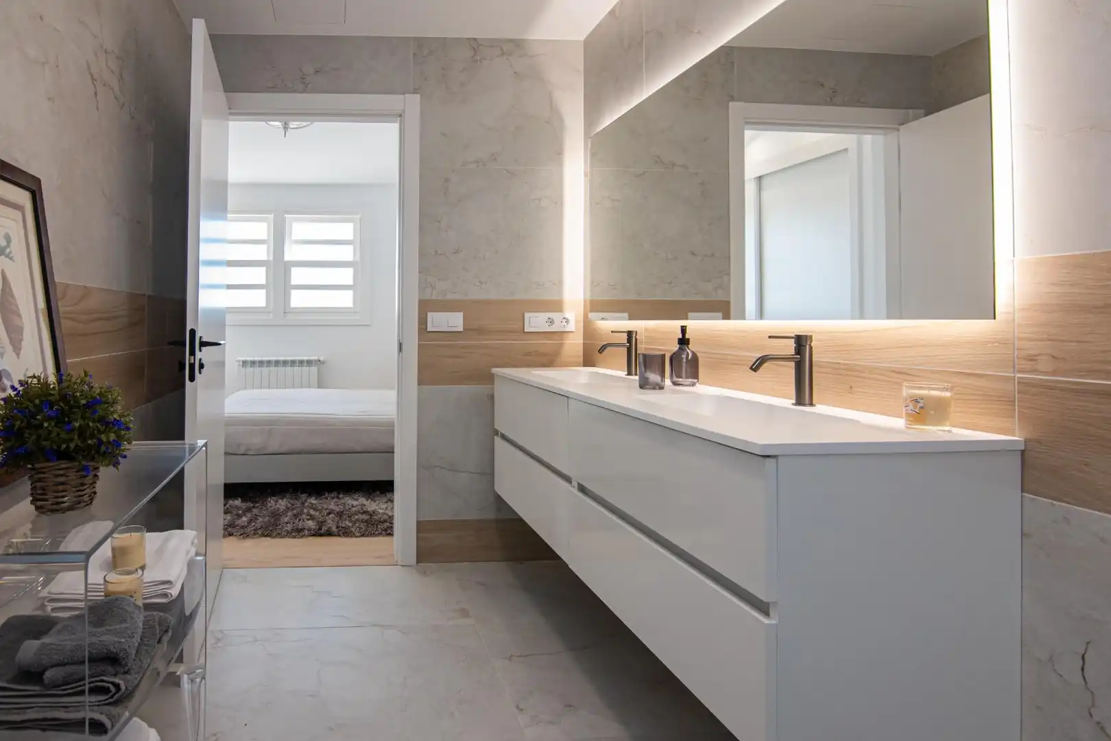 Baño de Ático en venta en A Coruña Capital  con Calefacción y Terraza
