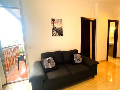 Living room of Apartment to rent in Las Palmas de Gran Canaria  with Furnished, Washing machine and Microwave